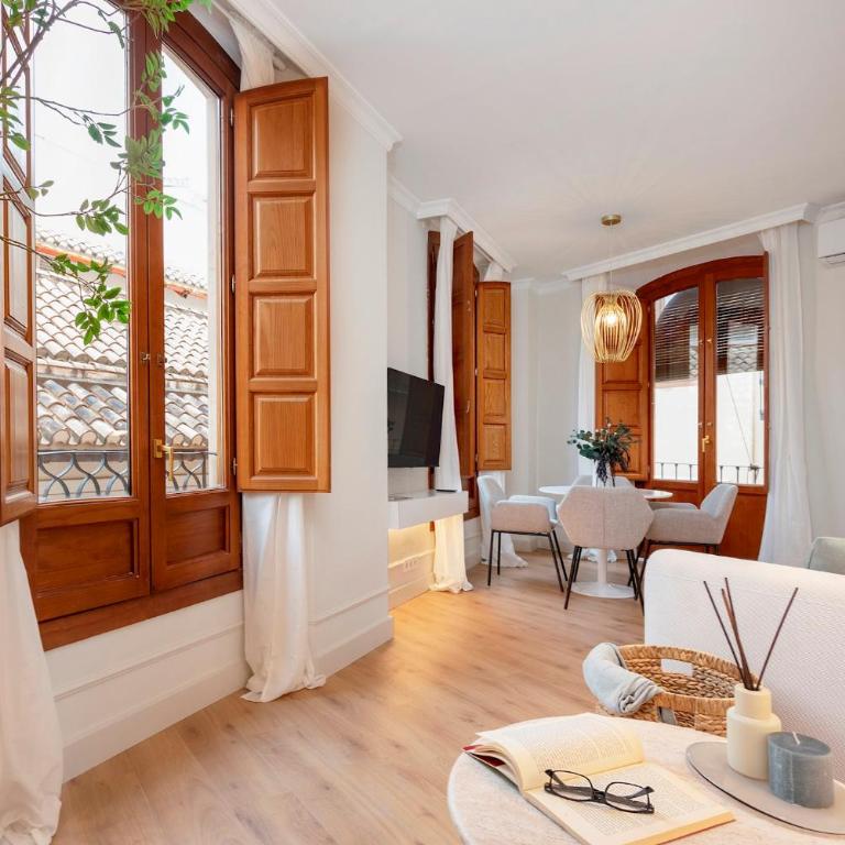 Genteel Home Bib Rambla IV - Two-Bedroom Apartment - 2