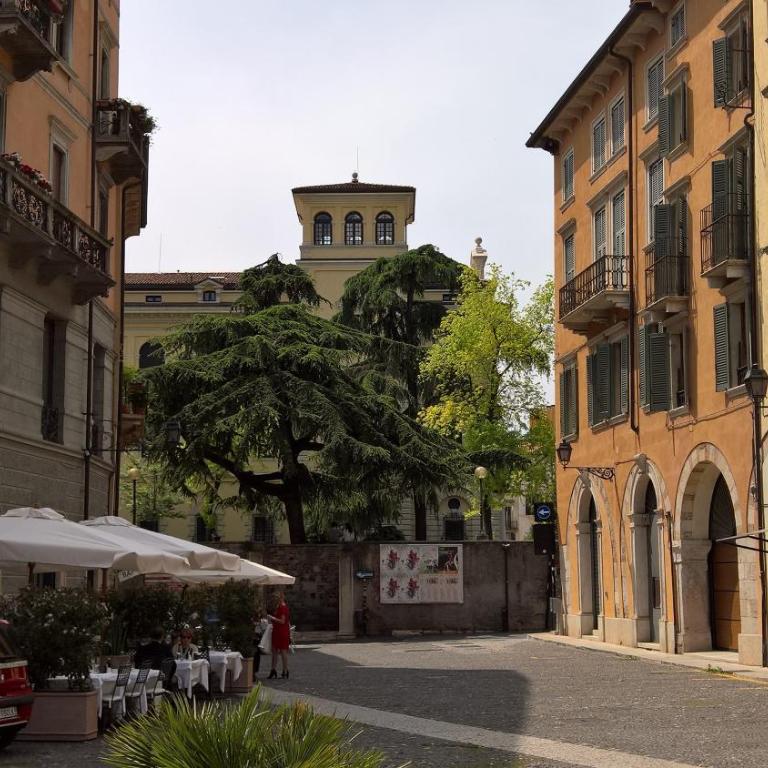Casa Ferrari Appartamento Verona Sanificato Ozono - Appartamento con 2 Camere da Letto - 20