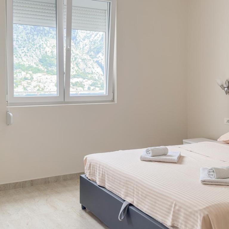 Apartments Seaview Estate Radovic - Apartman sa 2 Spavaće Sobe, Balkonom i Pogledom na More - 9