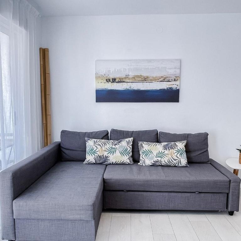 NUEVO, a 70 metros de la playa y con vistas al mar - Two-Bedroom Apartment - 6