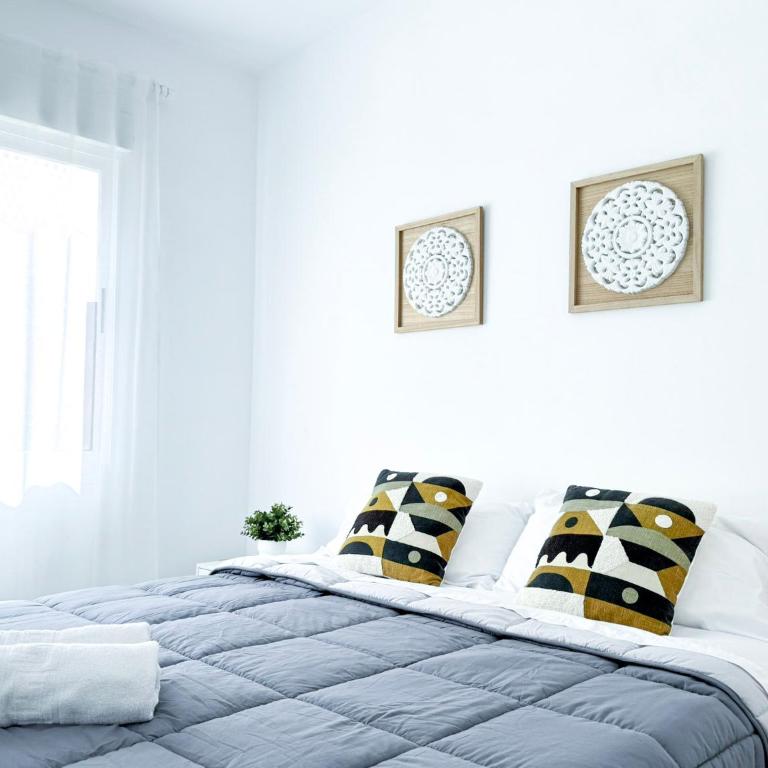 NUEVO, a 70 metros de la playa y con vistas al mar - Two-Bedroom Apartment - 35