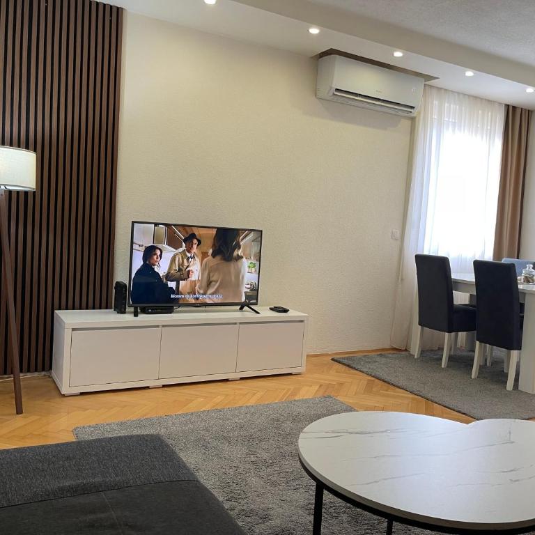 Bajna - One-Bedroom Apartment - 2