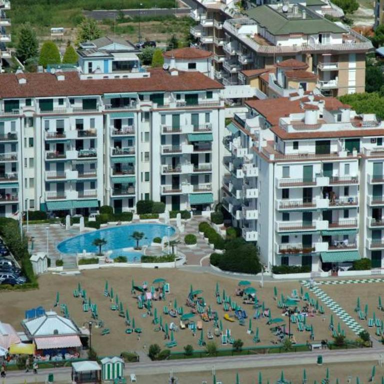 Apartments in Lido di Jesolo 24804 - Appartamento - 1