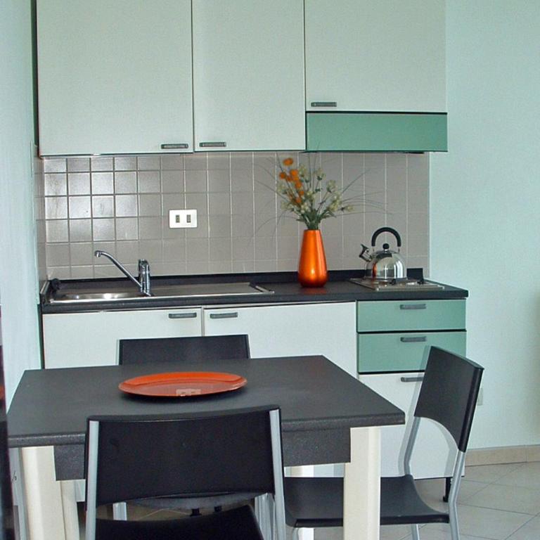 Residence Tre Ponti - Appartamento con 1 Camera da Letto (4 Adulti) - 1