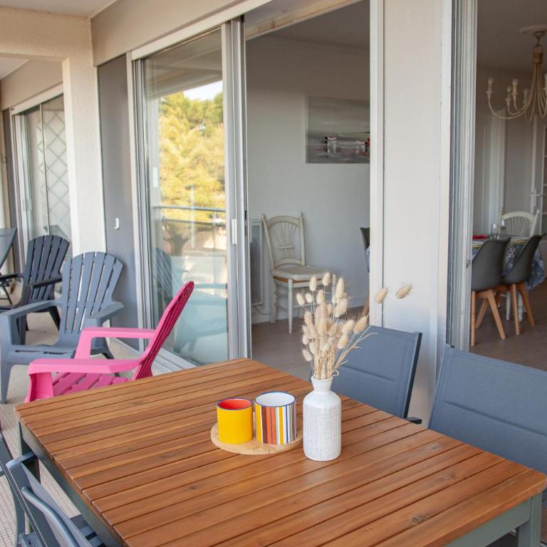 Spacieux Appartement Vue Pins-Tout à Pied-Résidence Le Manégore - Appartement 1 Chambre - 16