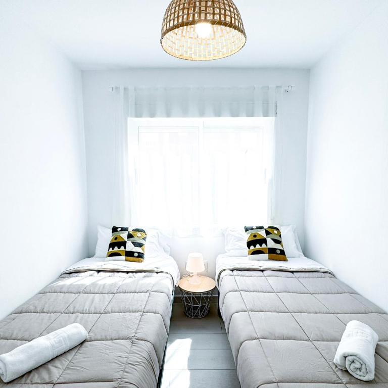 NUEVO, a 70 metros de la playa y con vistas al mar - Two-Bedroom Apartment - 38