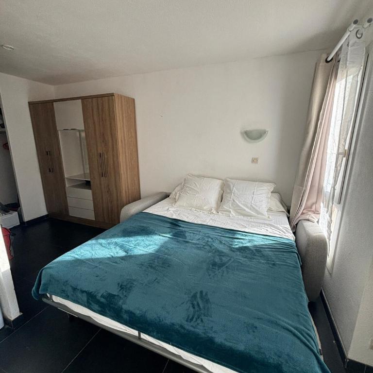 Cozy studio very close to train station - Appartement 1 Chambre - 8