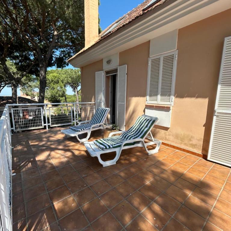 Chalet con vistas en parcela privada - Casa de 4 dormitorios - 32