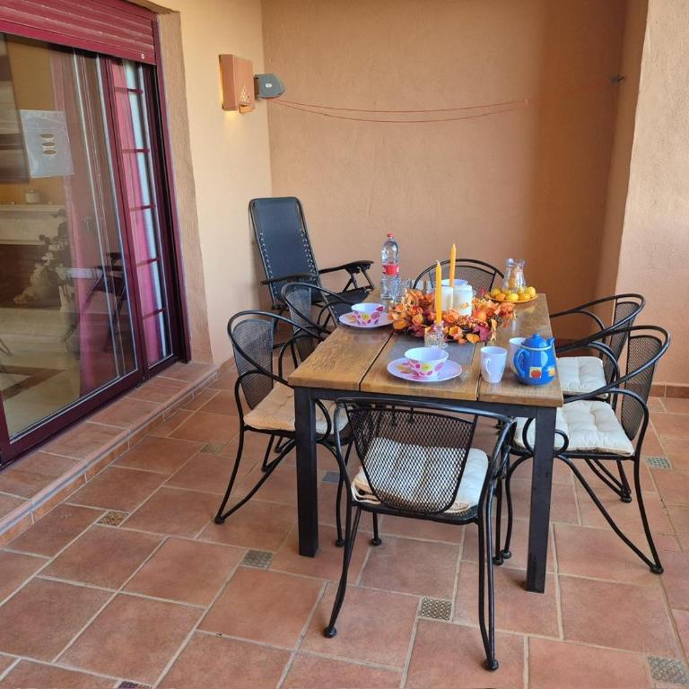 El Soto de Marbella Onsite Golf-Tennis-Padel-Gym GF 2 Bed 2 Bath Apartment P2B-P14 - Apartamento con vistas a las montañas - 26
