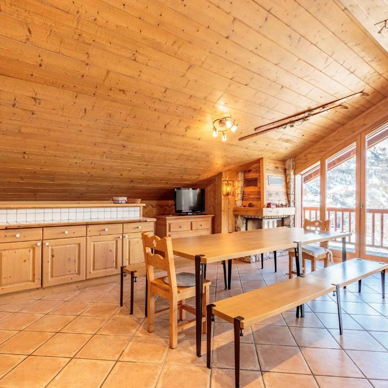 Spacieux appartement 8p avec piscine, spa, et parking, proche des pistes - Appartement 3 Chambres - 6