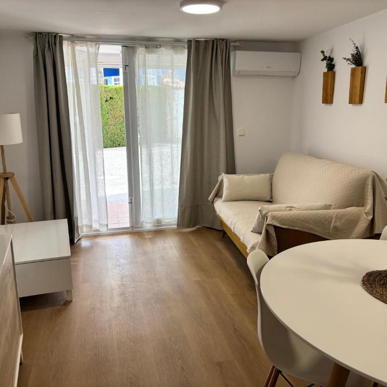 Apartamento Rabdells Olivanova 150m de la playa - Apartamento de 1 dormitorio - 20