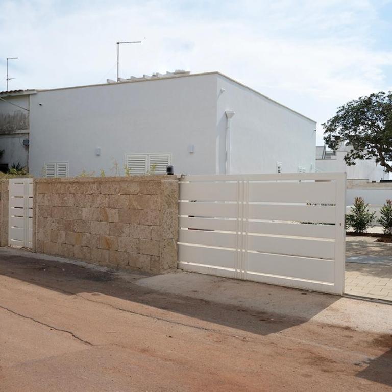 Villa with swimming pool a few meters from the sea - Vacation Home - 16