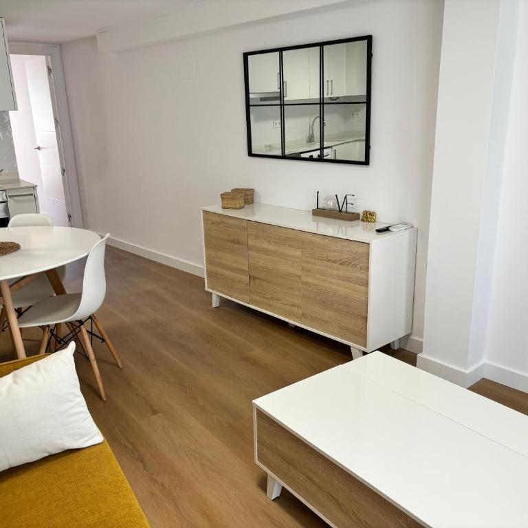 Apartamento Rabdells Olivanova 150m de la playa - Apartamento de 1 dormitorio - 14