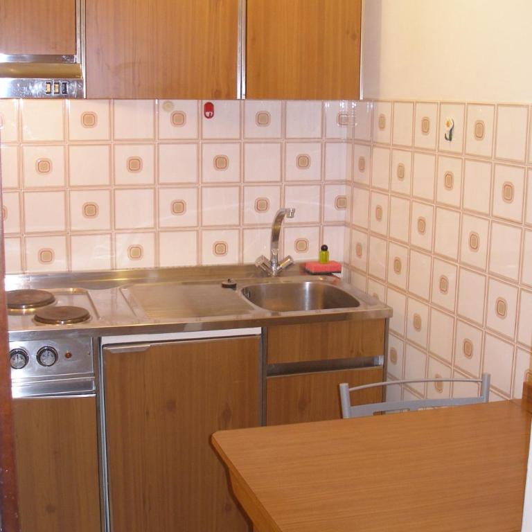Residence Signa - Monolocale Economy con Angolo Cottura (2 Adulti) - 4