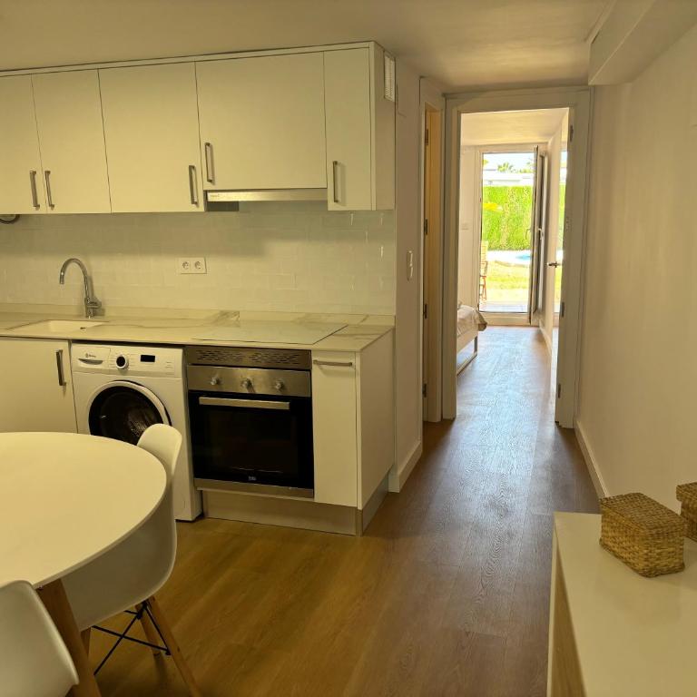 Apartamento Rabdells Olivanova 150m de la playa - Apartamento de 1 dormitorio - 11