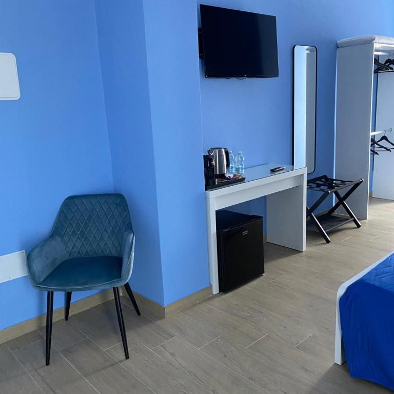 MARE Suite - Deluxe Double Room with Extra Bed - 7