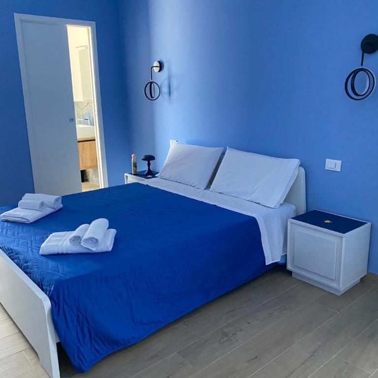 MARE Suite - Deluxe Double Room with Extra Bed - 10