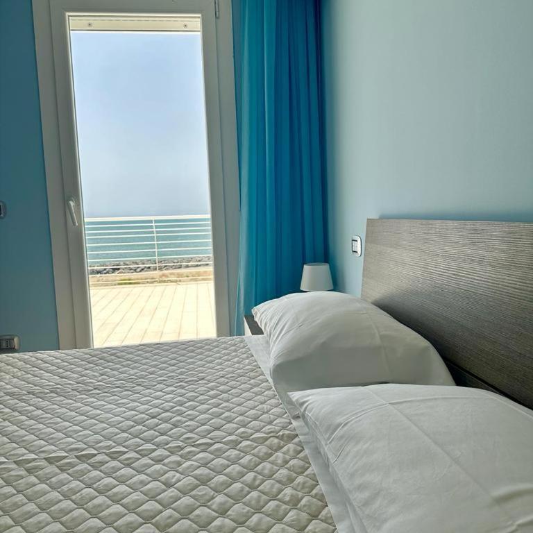 SIGIS HOUSE - Independent Apartment Sea View - Appartamento con 3 Camere da Letto - 7