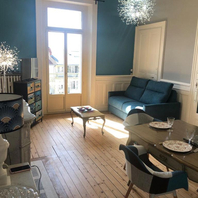 Appartement T2 52 m2 l'Ambassadeur centre-ville 1 chambre balcon - Apartamento de 3 dormitorios - 4