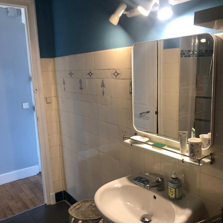 Appartement T2 52 m2 l'Ambassadeur centre-ville 1 chambre balcon - Apartamento de 3 dormitorios - 18