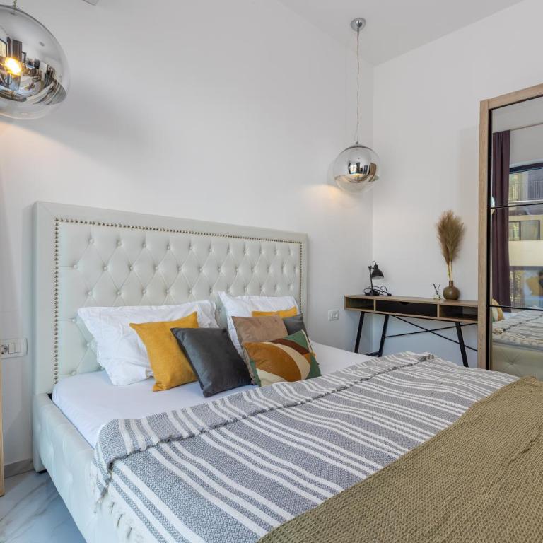 The Royal Summer & Spa - Superior Apartment with Balcony - 15