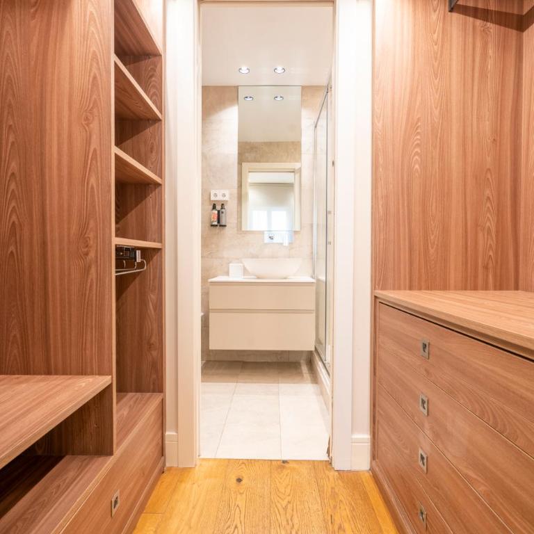 V73 Elegance & Comfort - Luxury in Barrio Salamanca - Apartment - 42