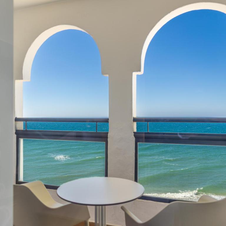 Perla Marina - Chambre Double ou Lits Jumeaux - Vue sur Mer - 24