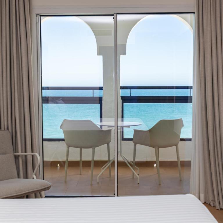 Perla Marina - Chambre Double ou Lits Jumeaux - Vue sur Mer - 23