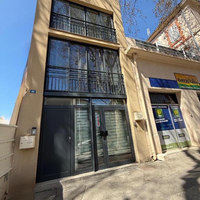 L'Amandier - Joli appartement T3 neuf centre ville à 2 pas de la Rotonde Mirabeau et des Allées Provençales - Apartment mit 2 Schlafzimmern - 22
