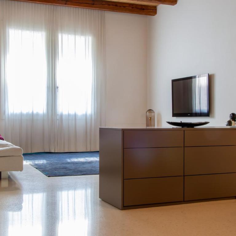Welc-ōM Palazzo Gabelli Free Parking - Appartamento con 3 Camere da Letto - 18
