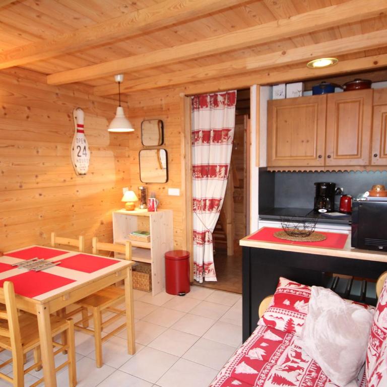 Confortable appartement 5 pers, balcon sud, proche pistes - One-Bedroom Apartment - 9