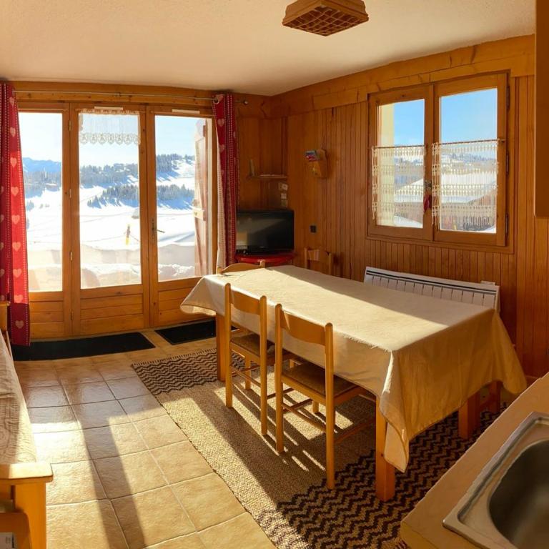 Bel appartement aux Saisies - 5 pers, vue sur pistes - Appartement 1 Chambre - 8