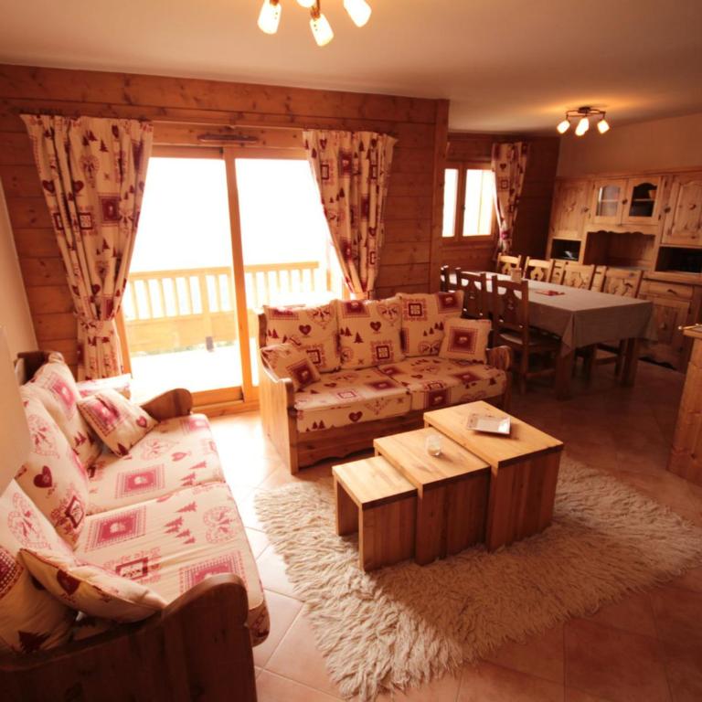 Appartement spacieux 5 pièces, 3 bains, park. - Four-Bedroom Apartment - 1