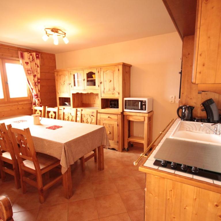 Appartement spacieux 5 pièces, 3 bains, park. - Four-Bedroom Apartment - 13