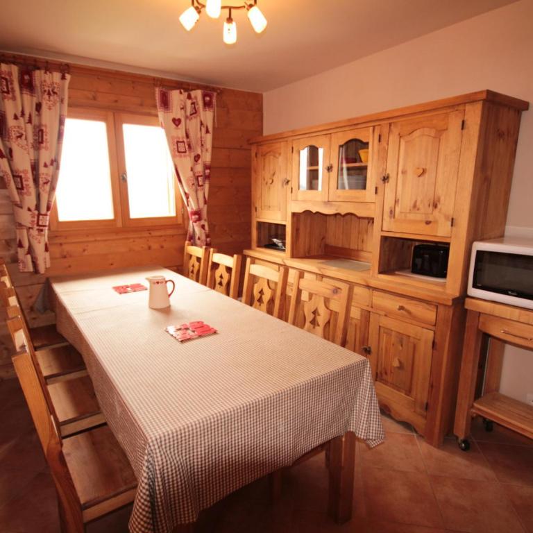 Appartement spacieux 5 pièces, 3 bains, park. - Four-Bedroom Apartment - 14