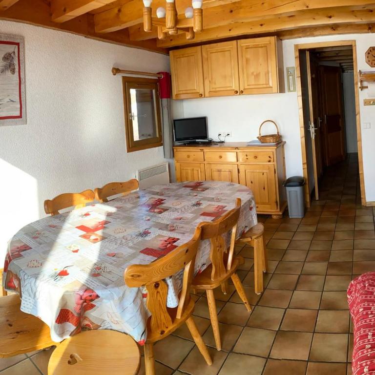 Appartement spacieux 9 pers, 3 ch, animaux admis - Three-Bedroom Apartment - 10
