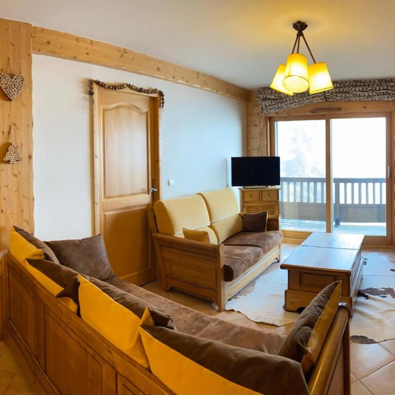 Appartement 8 pers, balcon sud, parking et piscine - Appartement 3 Chambres - 12