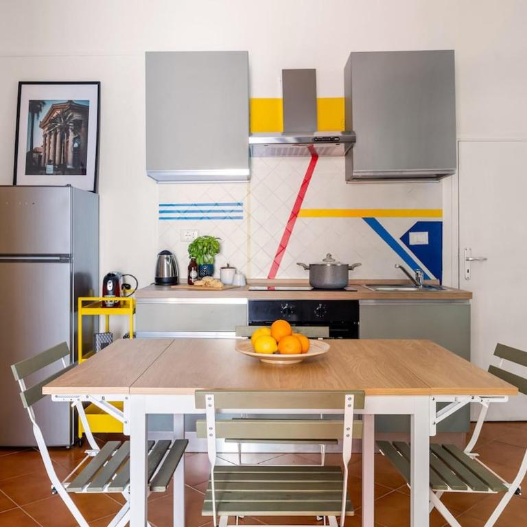 Elegant Two-Room Apartment with Balcony & Suite - Appartamento con 2 Camere da Letto - 4