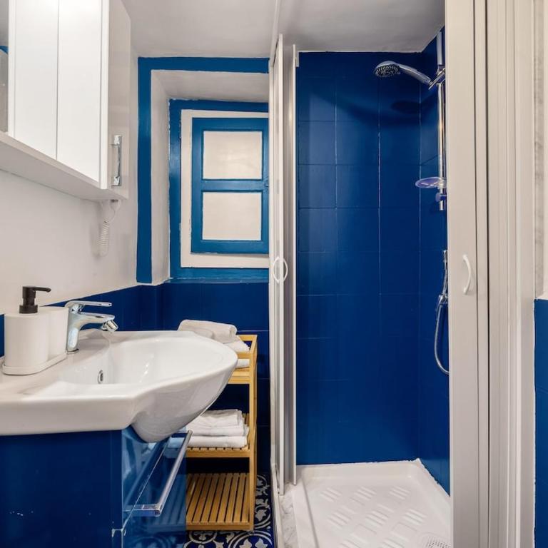 Elegant Two-Room Apartment with Balcony & Suite - Appartamento con 2 Camere da Letto - 19