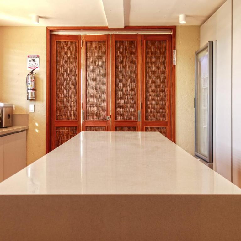 Exclusive 4BR Beach House in Tierra Bomba - Vacation Home - 10