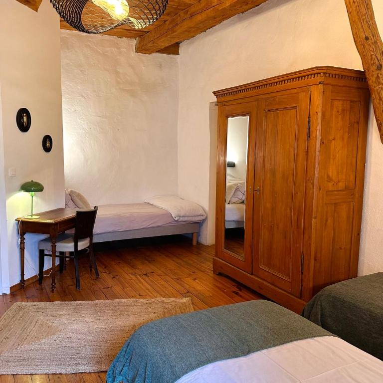 Auberge Le Glacier Bleu - Chambre Quadruple - 6