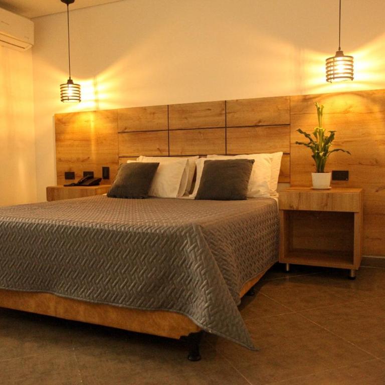 Hotel California Medellin - Habitación Doble Estándar - 1