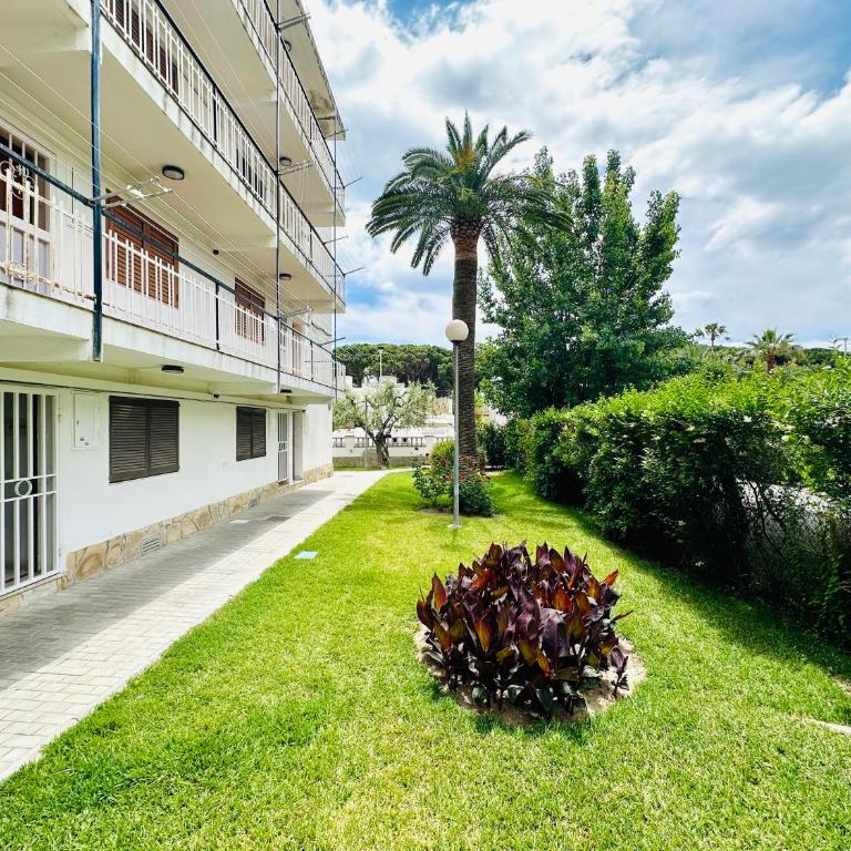 Home Ischia I Cambrils - One-Bedroom Apartment with Garden View - 7