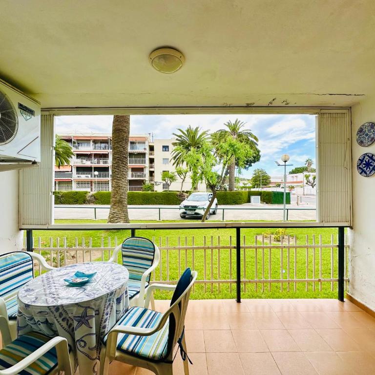 Home Ischia I Cambrils - One-Bedroom Apartment with Garden View - 12