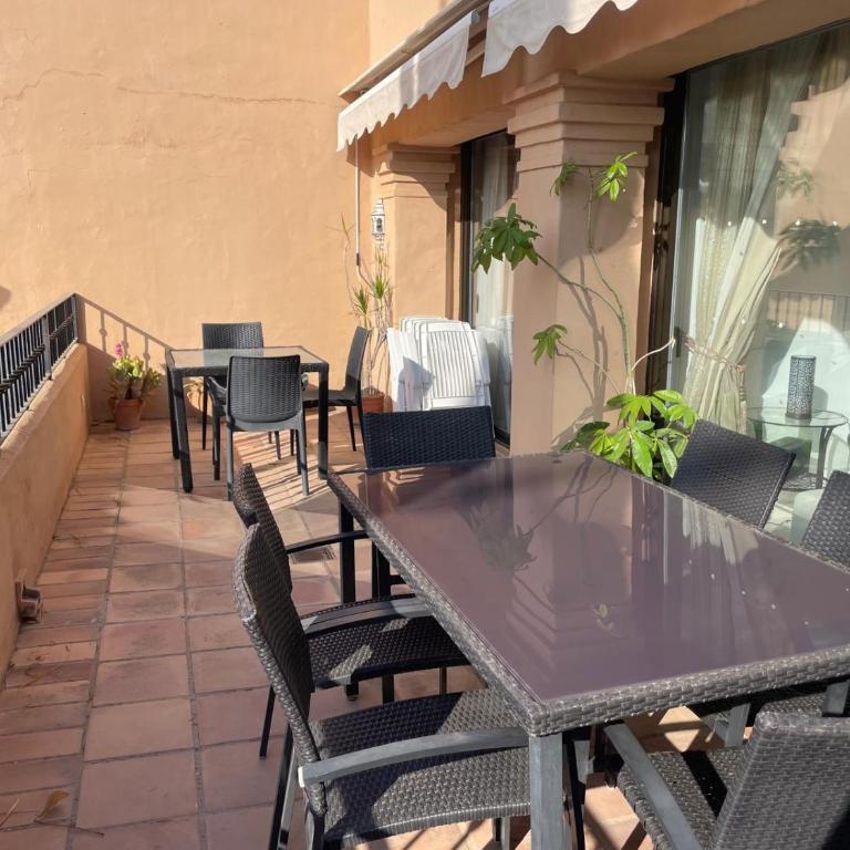 Cartuja Del Golf Duplex Penthouse - Three-Bedroom Apartment with Park View - 9