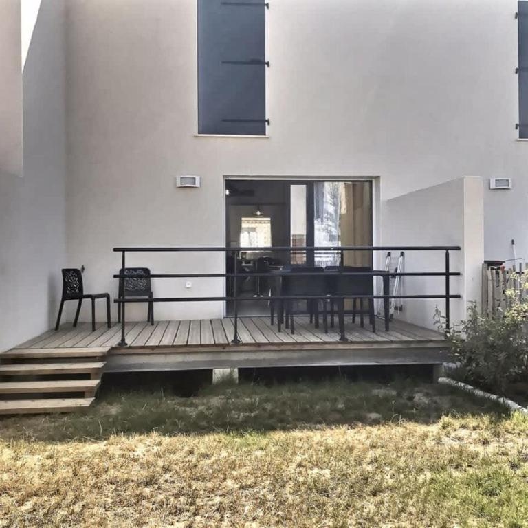 Villa moderne avec 2 chambres dans une résidence à 500m de la plage - Villa - 3