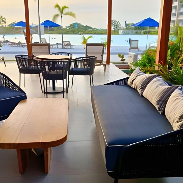 Vista impresionante y cama king en Baia Kristal - Apartamento con vistas al lago - 37