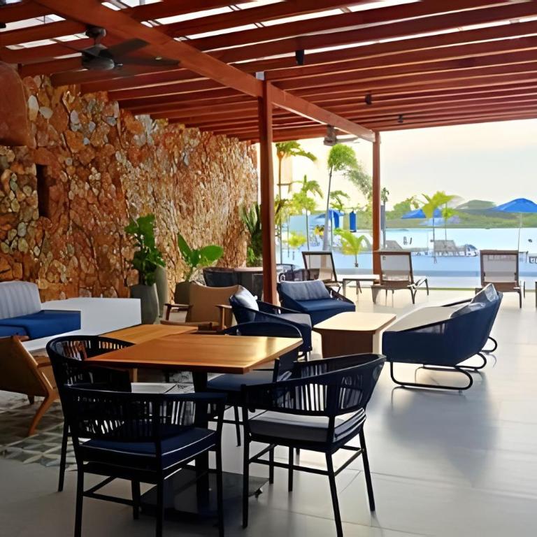Vista impresionante y cama king en Baia Kristal - Apartamento con vistas al lago - 39