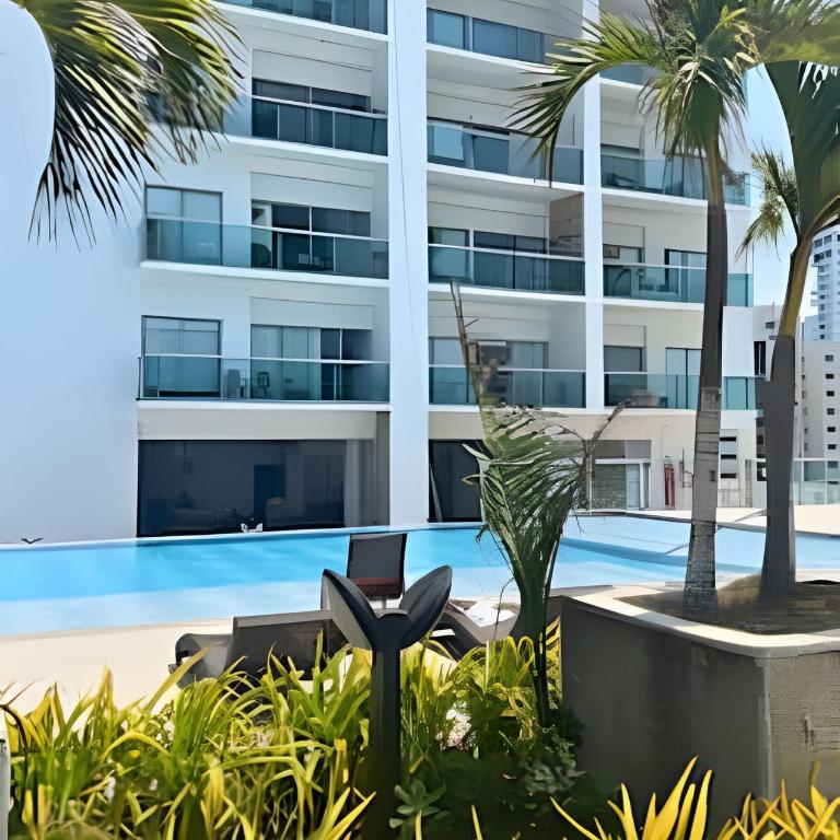 Chic Apartment Near It All - One-Bedroom Apartment with Balcony and Sea View - 26