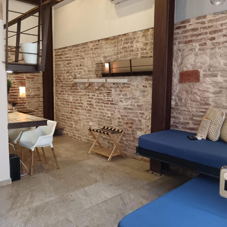 Hermoso apartamento con patio privado - One-Bedroom Apartment - 12